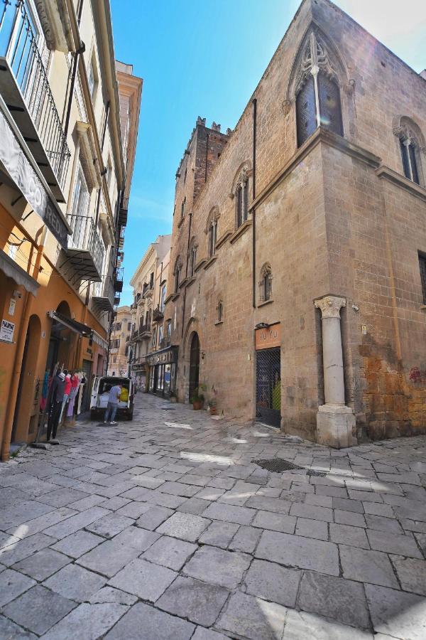 San Basilio'S Home Historical Center Palerme Extérieur photo